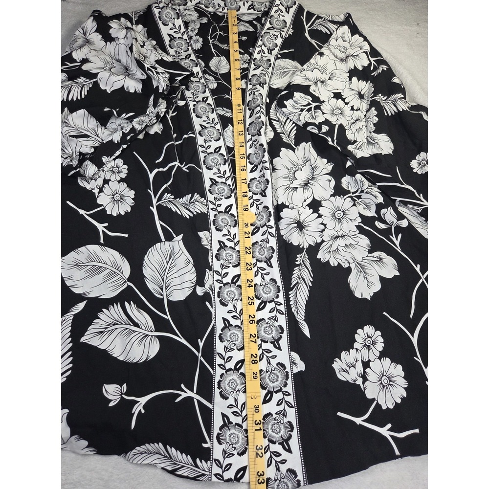 Cynthia Rowley Women 2X Reversible Floral Kimono Blouse Black White Boho Plus - Picture 6 of 9